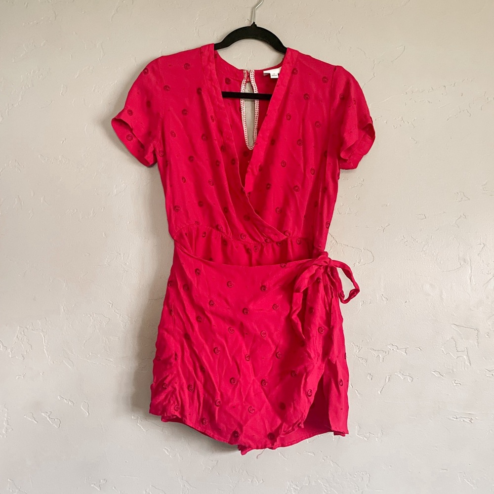 ETT:TWA By Anthro Hot Pink Greenbrier Embroidery Wrap V-Neck Romper - Picture 3 of 10